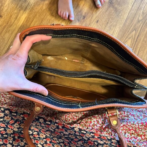 Vintage Brown and Black Leather Handbag Purse - Picture 3 of 11